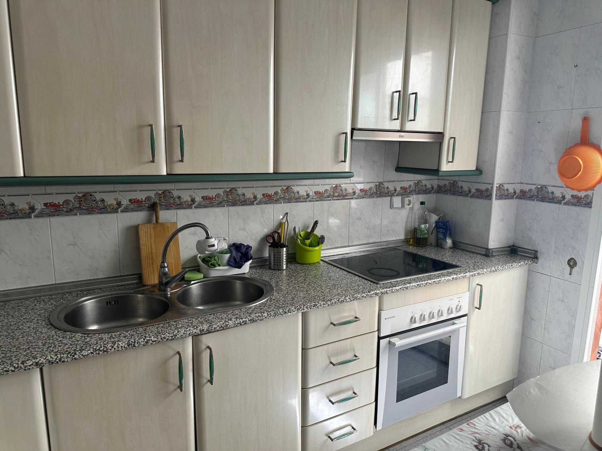Almeria Centro Habitacion Privada En Apartamento Compartido Exterior foto